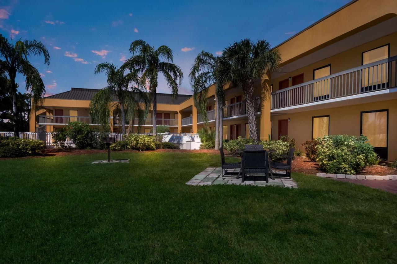 Surestay Hotel By Best Western St Pete Clearwater Airport Bagian luar foto