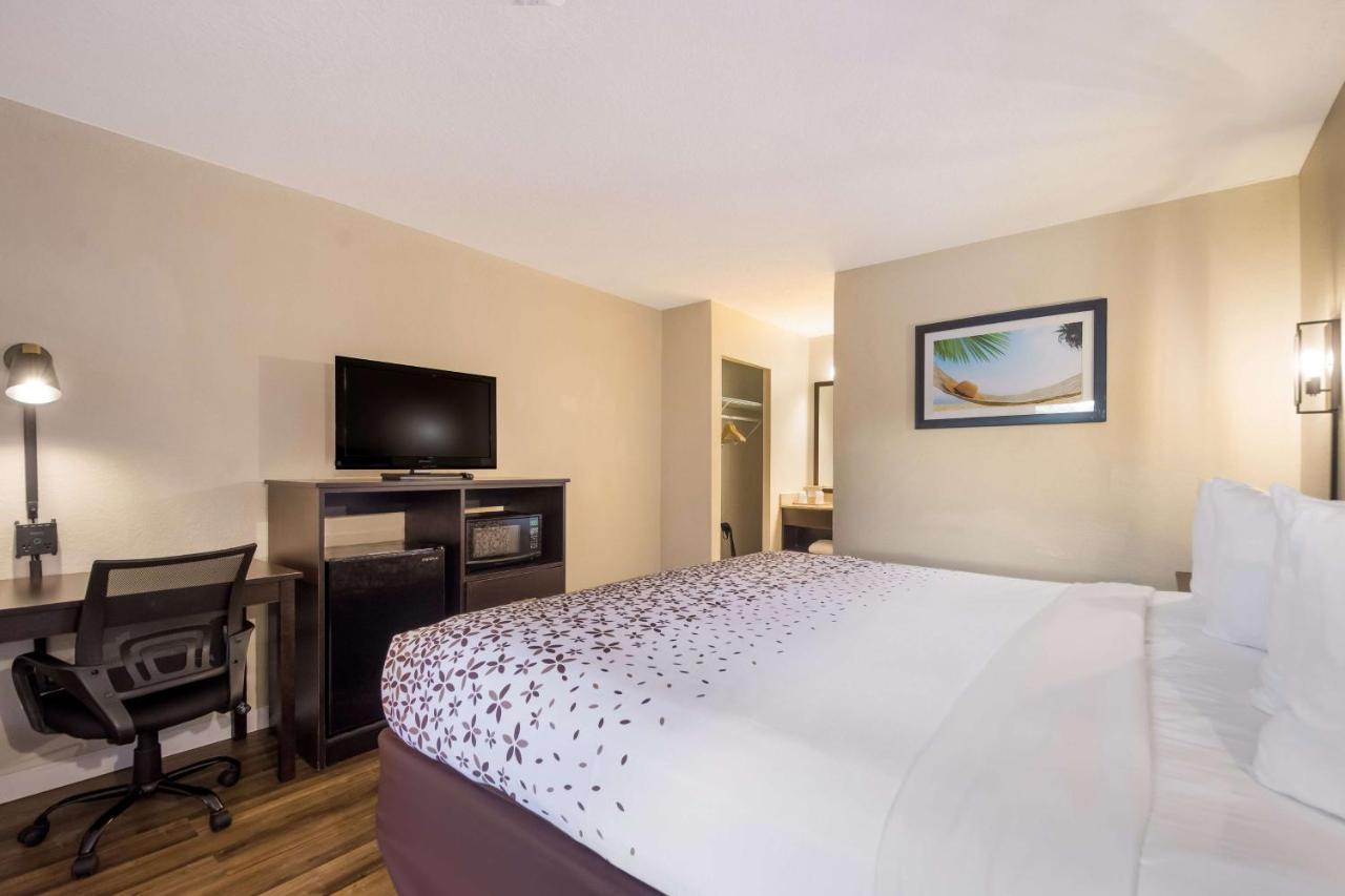 Surestay Hotel By Best Western St Pete Clearwater Airport Bagian luar foto
